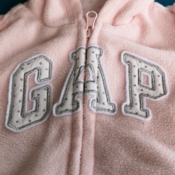 Baby Gap Fleece Sweater - Picture 2 of 8